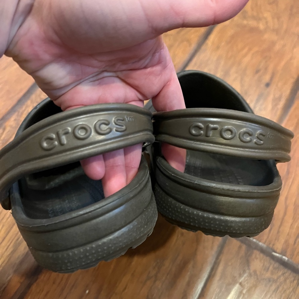 Crocs shoes clogs unisex men’s 6 women’s 8 brown slip on comfort nice! - Picture 4 of 10